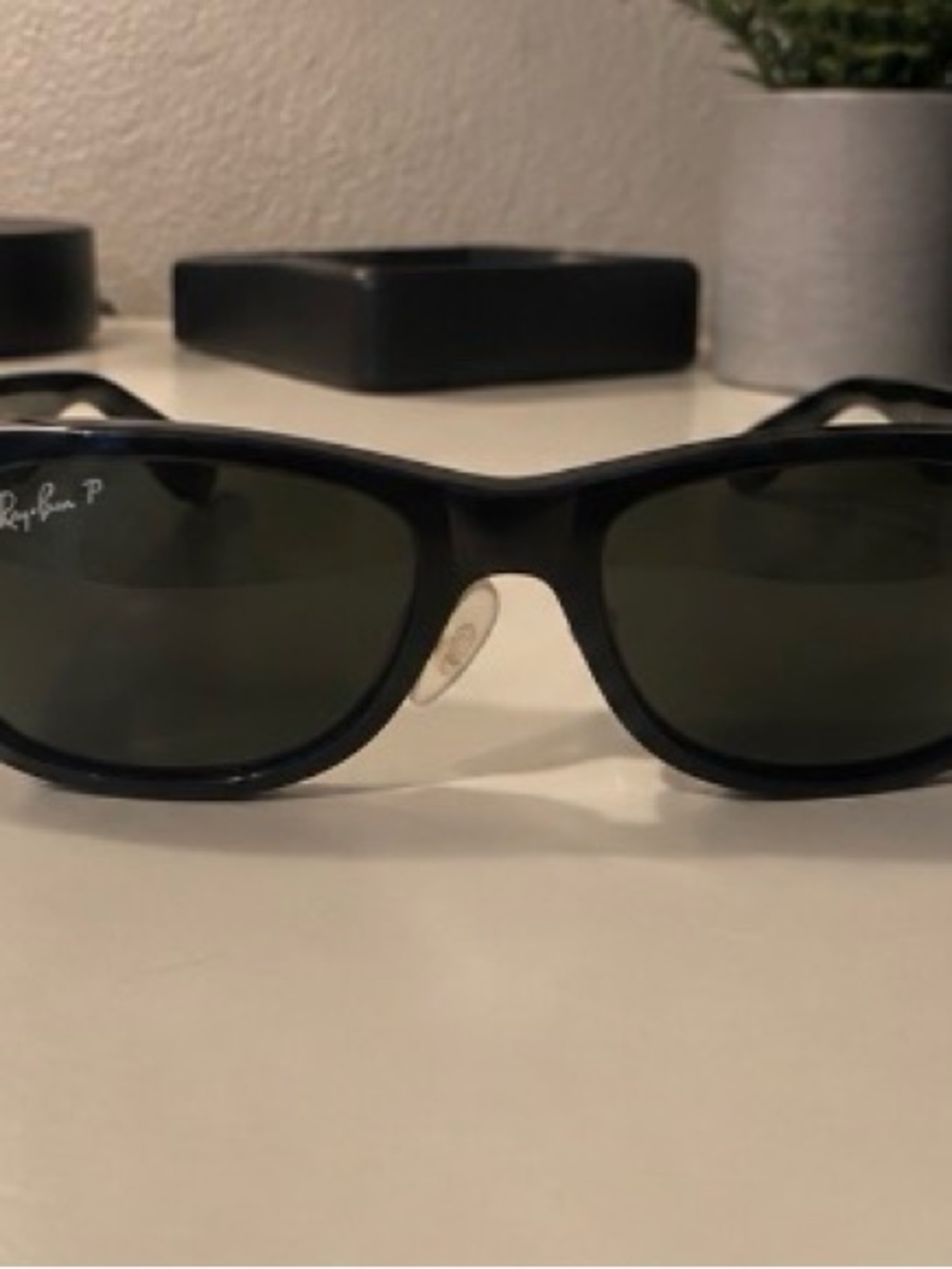 Ray-Ban Black Frame with Dark Green Lenses Polarized Sunglasses